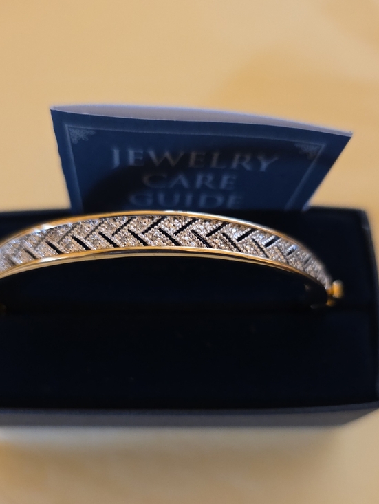 Danbury Mint Jewelry - Danbury Mint Gold-Tone Crystal Chevron Bangle Bracelet - Gold